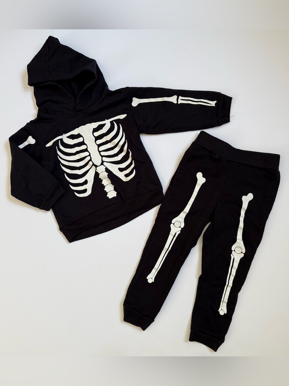 Skeleton Halloween Costume Set Black Hoodie Joggers Outfit Kid’s Size 4 2 Pc Set